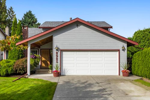8985 145 St, Surrey, BC, V3R7J6 | Card Image