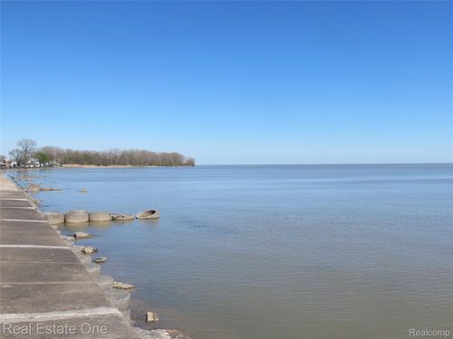 4583 Allen Cove Rd, Luna Pier, MI, 48157-3720 | Card Image