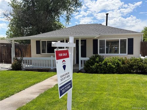 1721 Argonne St, Aurora, CO, 80011-5208 | Card Image
