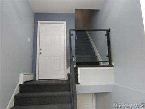 2-212 16th Ave, Bayside, NY, 11360-1525 | Card Image