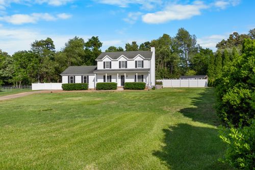 2746 Field Ct, Woodlawn, TN, 37191-8152 | Card Image