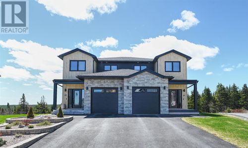 35 Donegal Run, St. John's, NL, A1H0P8 | Card Image