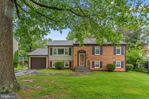 19729 Olney Mill Rd, BROOKEVILLE, MD, 20833-2623 | Card Image