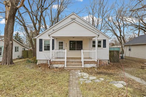 808 W William St, Monticello, IL, 61856-1703 | Card Image