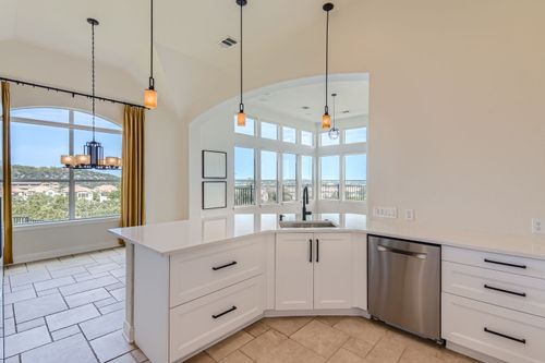 236-236 Aria Rdg, Lakeway, TX, 78738-6596 | Card Image