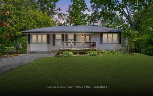 3495 Brennan Line, Severn, ON, L3V0W3 | Card Image
