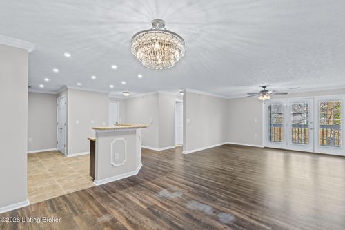 208-5903 Landers Ave, Crestwood, KY, 40014-6736 | Card Image