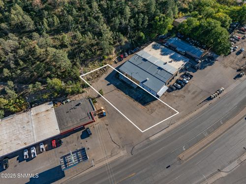 135 Highway 70, Ruidoso, NM, 88345-6015 | Card Image