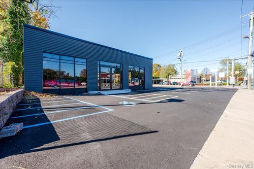 304 Larkfield Rd, East Northport, NY, 11731-2902 | Card Image