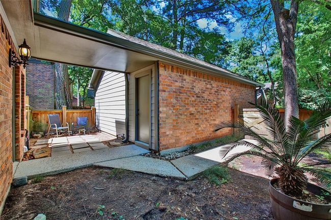 24 W Willowwood Ct, Townhouse with 3 bedrooms, 2 bathrooms and 2 parking in Spring TX | Image 24