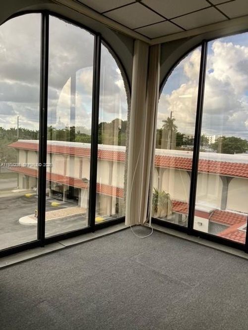 312-28801 Sw 157th Ave, HOMESTEAD, FL, 33033-2437 | Card Image