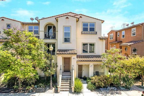 267 Paso Roble Cmn, Fremont, CA, 94539-2802 | Card Image