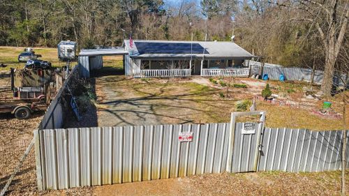 110 Red Bud, Jefferson, TX, 75657 | Card Image