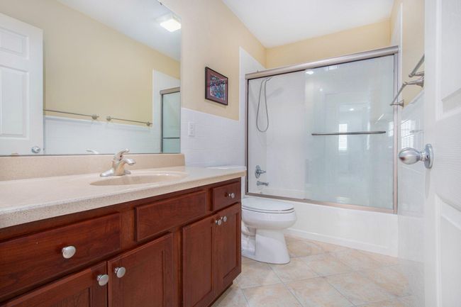 35 3 Rd St, House other with 4 bedrooms, 3 bathrooms and null parking in South Haven MI | Image 16