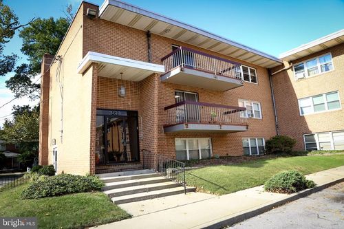 8c-3619 Glengyle Ave, BALTIMORE, MD, 21215-1556 | Card Image
