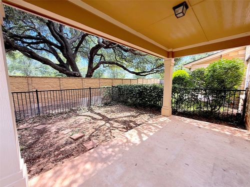 302-16100 S Great Oaks Dr, Round Rock, TX, 78681-5692 | Card Image