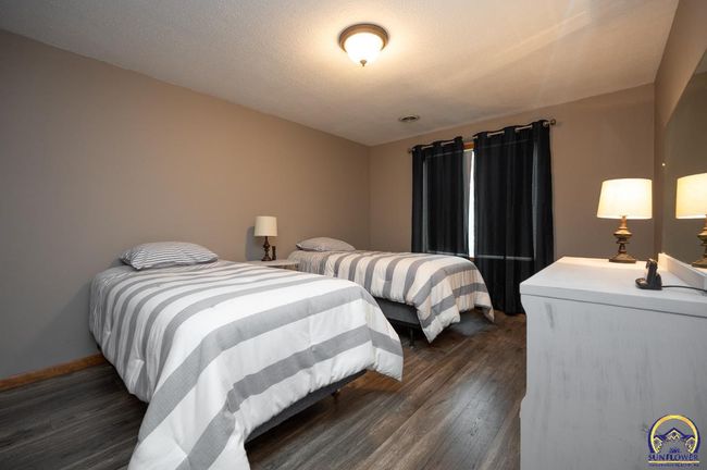 8231 Mike O Vince Rd, House other with 5 bedrooms, 4 bathrooms and null parking in Ozawkie KS | Image 42