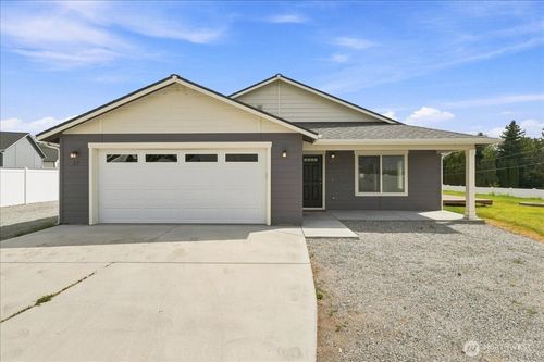 27 Jonagold Ln, Manson, WA, 98831-8700 | Card Image