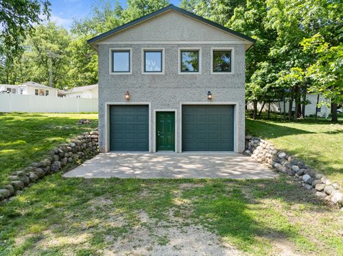 3245 Walnut Rd, Lake Geneva, WI, 53147-3359 | Card Image