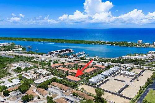 605 Del Sol Cir, Tequesta, FL, 33469-2227 | Card Image