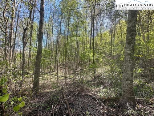 27 Quail Hollow Rd, Jefferson, NC, 28640 | Card Image