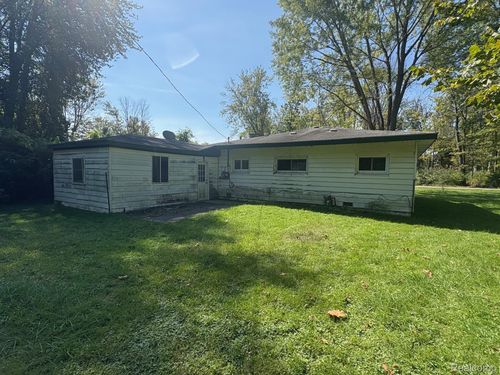 222 Newport St, Harsens Island, MI, 48028-9731 | Card Image