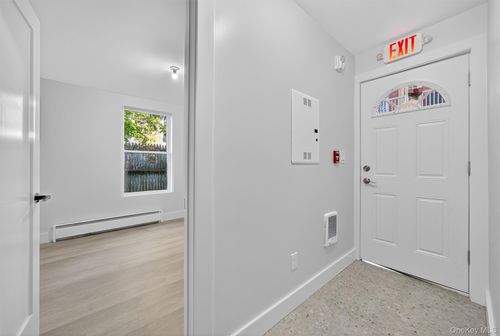 104-12 N Church St, Goshen, NY, 10924-1540 | Card Image