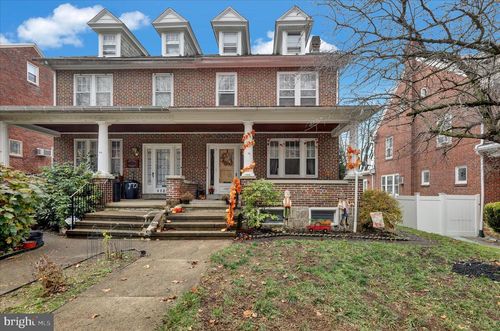 1722 Olive St, READING, PA, 19604-1616 | Card Image