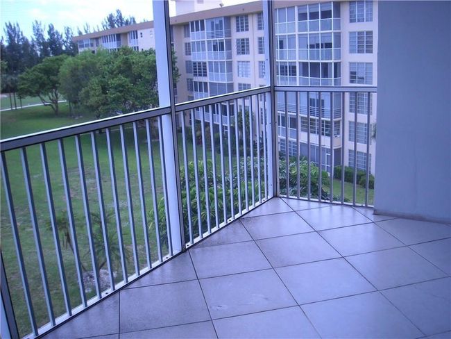 APT-503 - 2650 S Course Dr, Condo with 2 bedrooms, 2 bathrooms and null parking in Pompano Beach FL | Image 14
