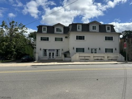 2-234 Main St, Butler, NJ, 07405-1019 | Card Image