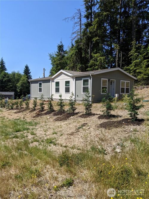 464 Sycamore Rd, Coupeville, WA, 98239-9648 | Card Image