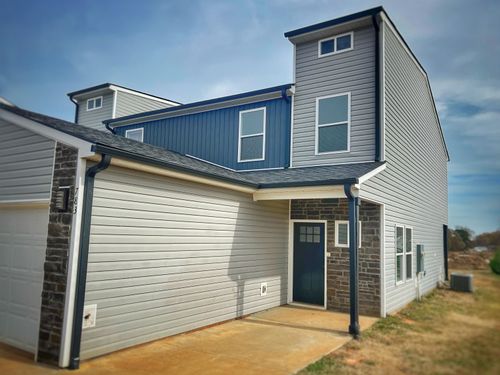 781 Berry Rd, Boiling Springs, SC, 29316-9643 | Card Image