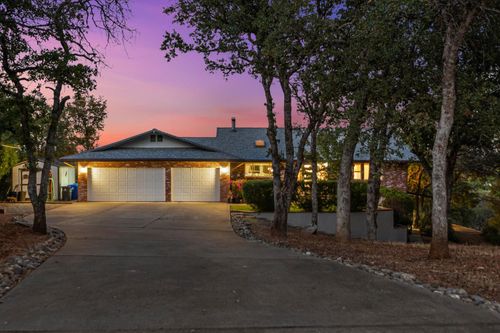 21350 Wilcox Rd, Red Bluff, CA, 96080-9379 | Card Image