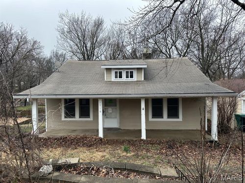 7716 Circle Drive, St Louis, MO, 63121 | Card Image