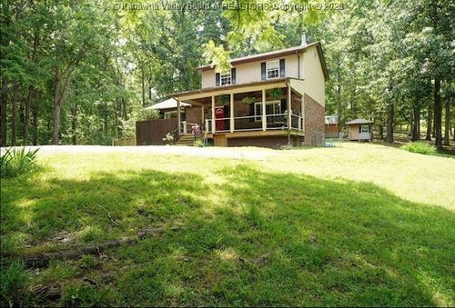 690 Rambling Hills Rd, Elkview, WV, 25071-9538 | Card Image