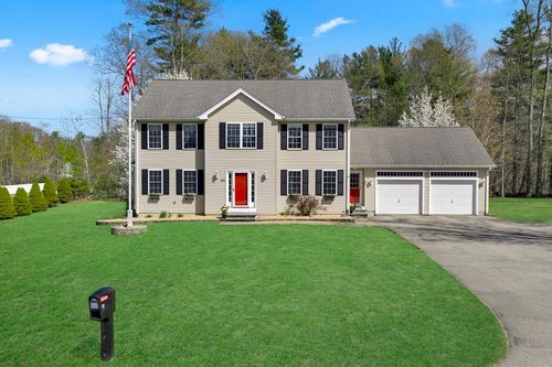 93 Haggerty Rd, Charlton, MA, 01507-6527 | Card Image