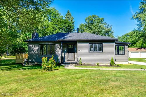 506 Irma St, Kent, OH, 44240-3247 | Card Image