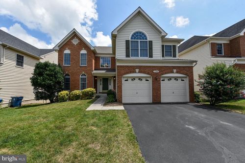 25944 Donovan Dr, CHANTILLY, VA, 20152-3415 | Card Image