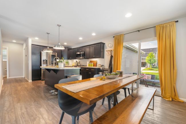 1213 Twisted Branch Way, House other with 3 bedrooms, 3 bathrooms and null parking in Sun Prairie WI | Image 15