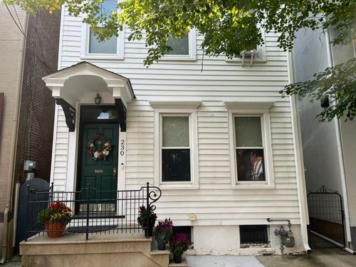 230 Porter St, EASTON, PA, 18042-7653 | Card Image