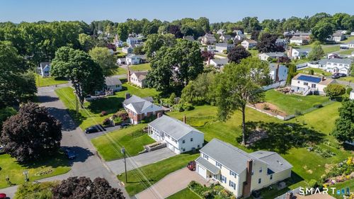 129 Midwell Rd, Wethersfield, CT, 06109-2841 | Card Image