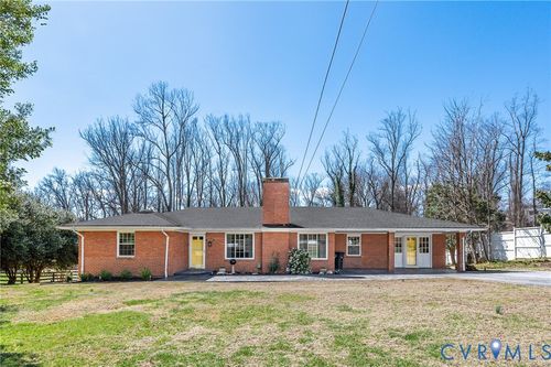 3735 Woodside Ave, Lynchburg, VA, 24503-3043 | Card Image
