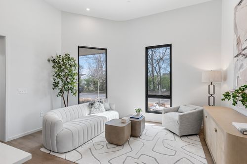 506 Merritt Ave, Nashville, TN, 37203-4851 | Card Image