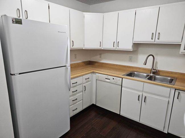 603 Clarinet Blvd. E., Condo with 3 bedrooms, 2 bathrooms and null parking in Elkhart IN | Image 4