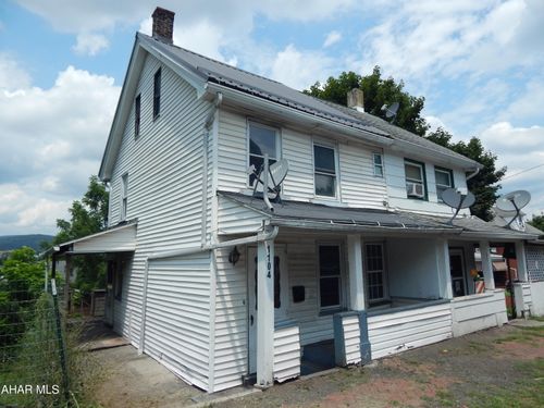 1104 4th Ave, Altoona, PA, 16602-3739 | Card Image