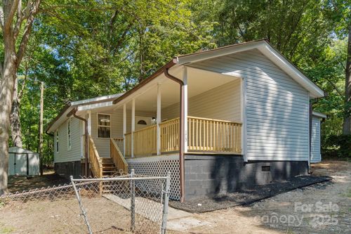 175 Uphill Dr, Lexington, NC, 27295-9498 | Card Image