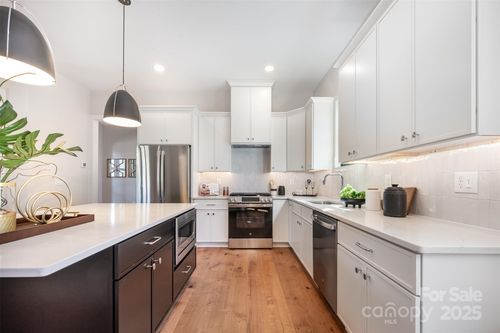 1121 Condon St, Charlotte, NC, 28216 | Card Image