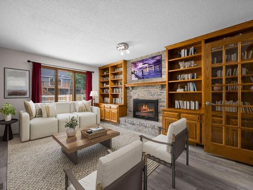 1227 Flicker Cir, Eagan, MN, 55123-1115 | Card Image