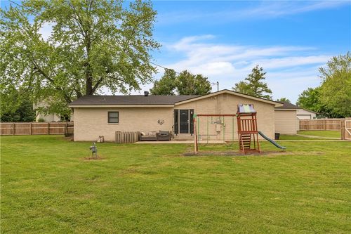 702 S West End St, Springdale, AR, 72764-5220 | Card Image