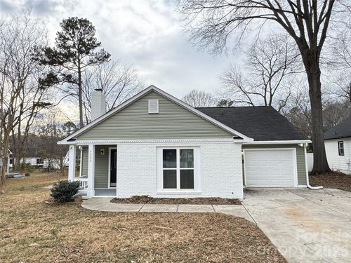 7125 Falconwood Ct, Charlotte, NC, 28227-1228 | Card Image